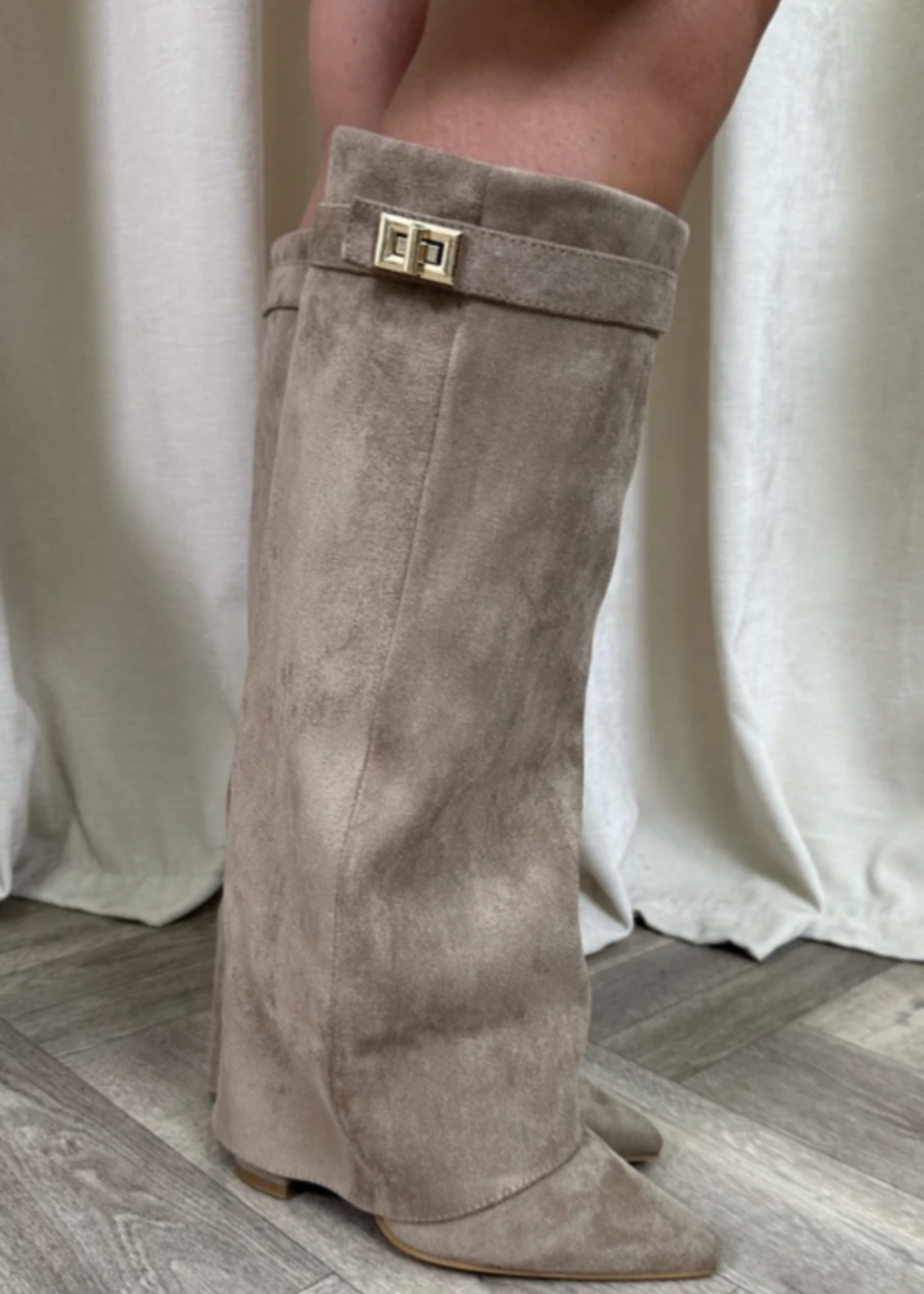 Olushia Suede Boots