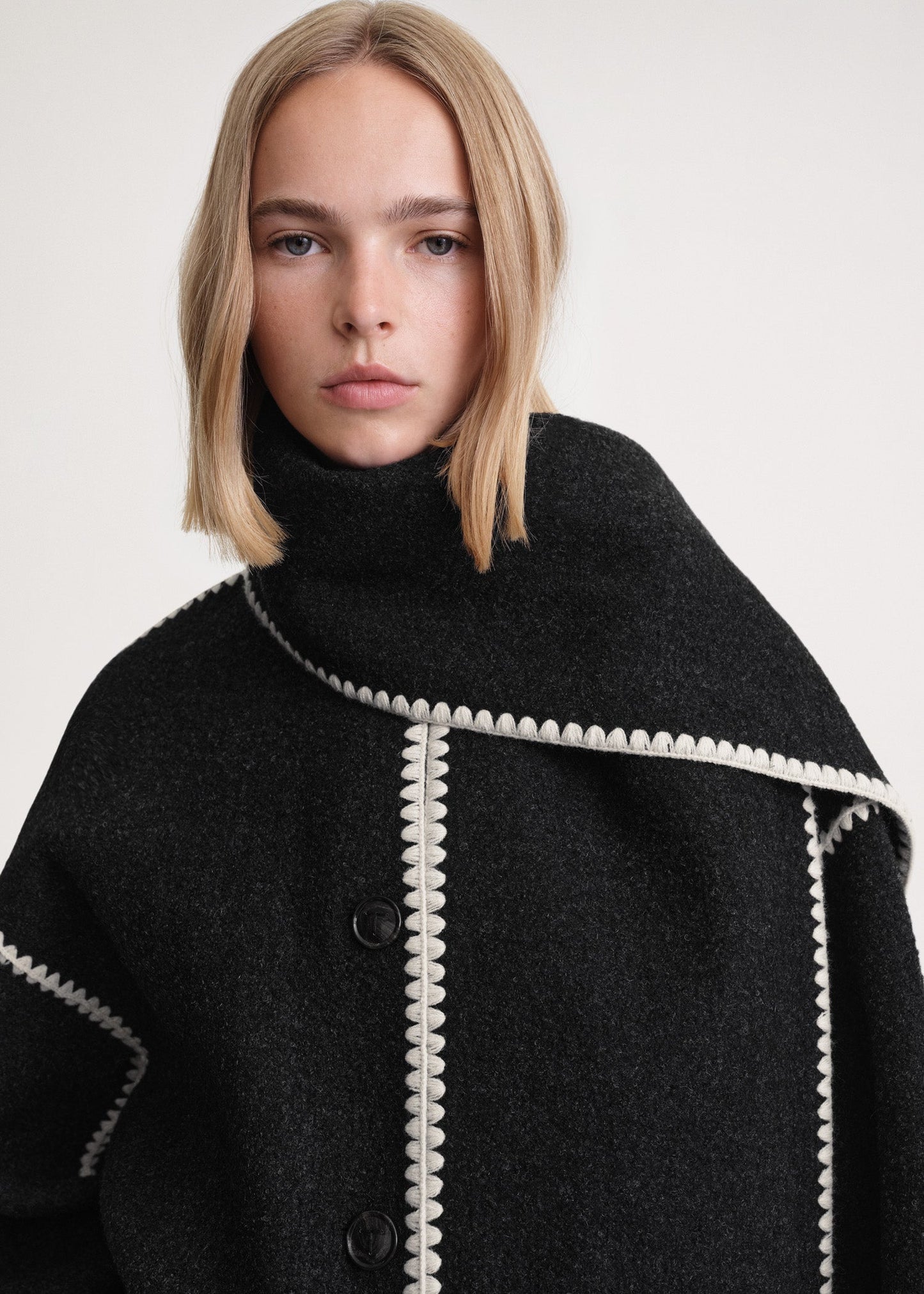 Jessy Elegant Scarf Coat