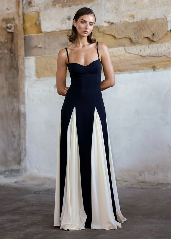 Alya Maxi Dress