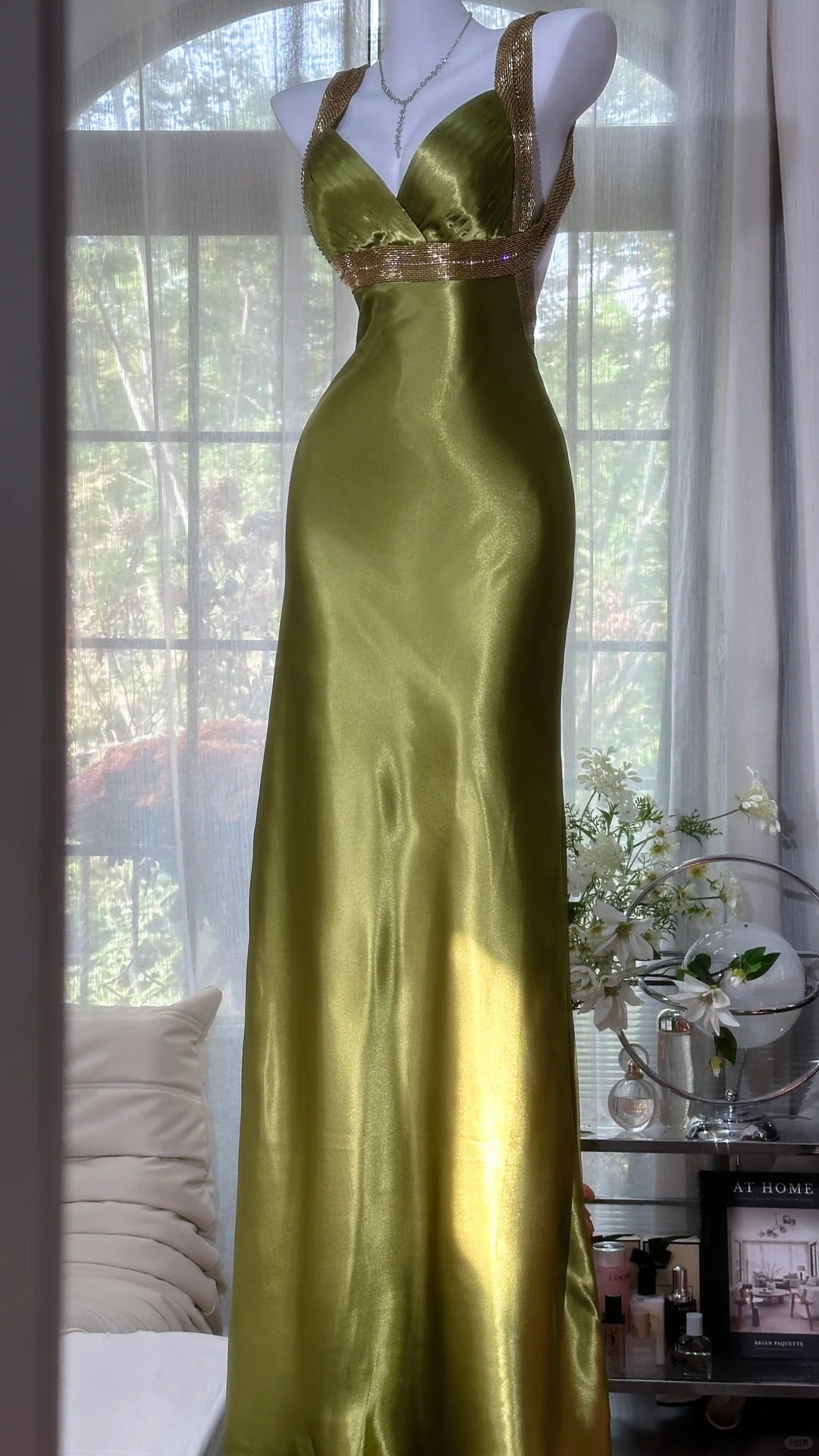 Lilah Dark Maxi Dress - Green
