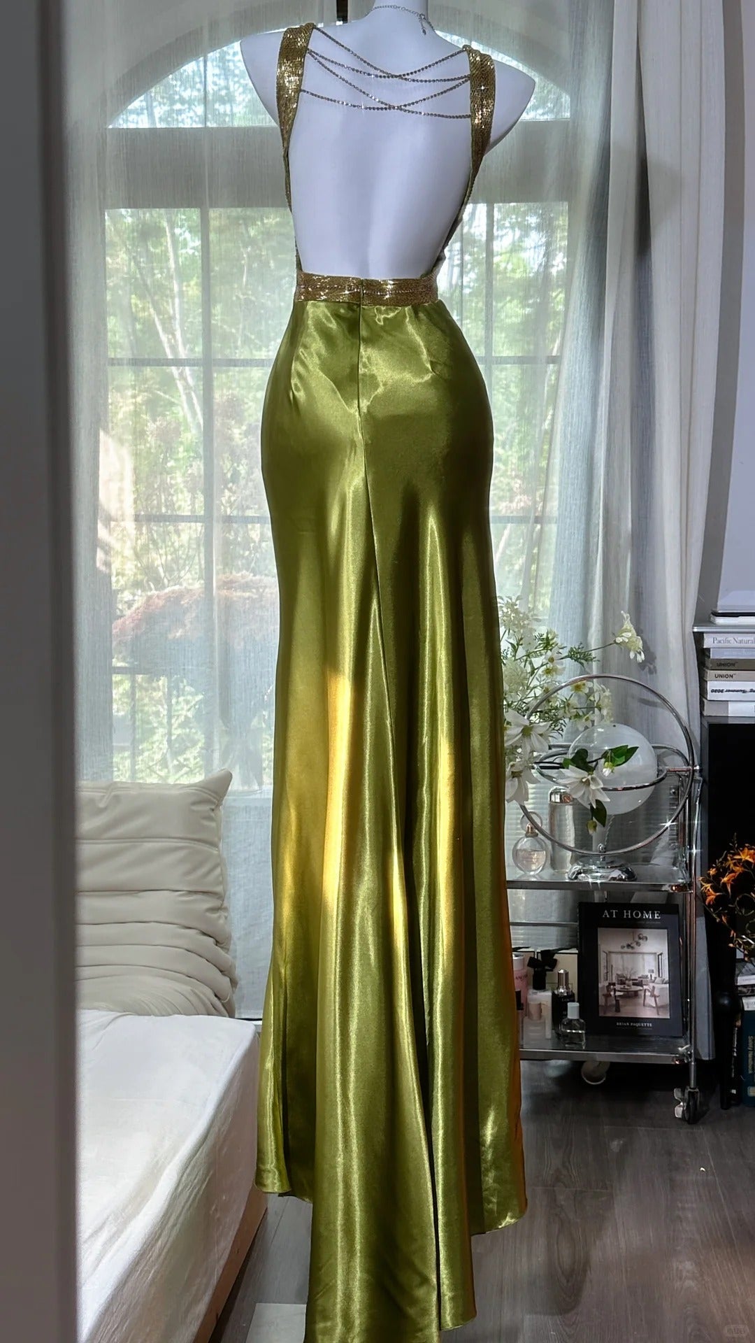 Lilah Dark Maxi Dress - Green