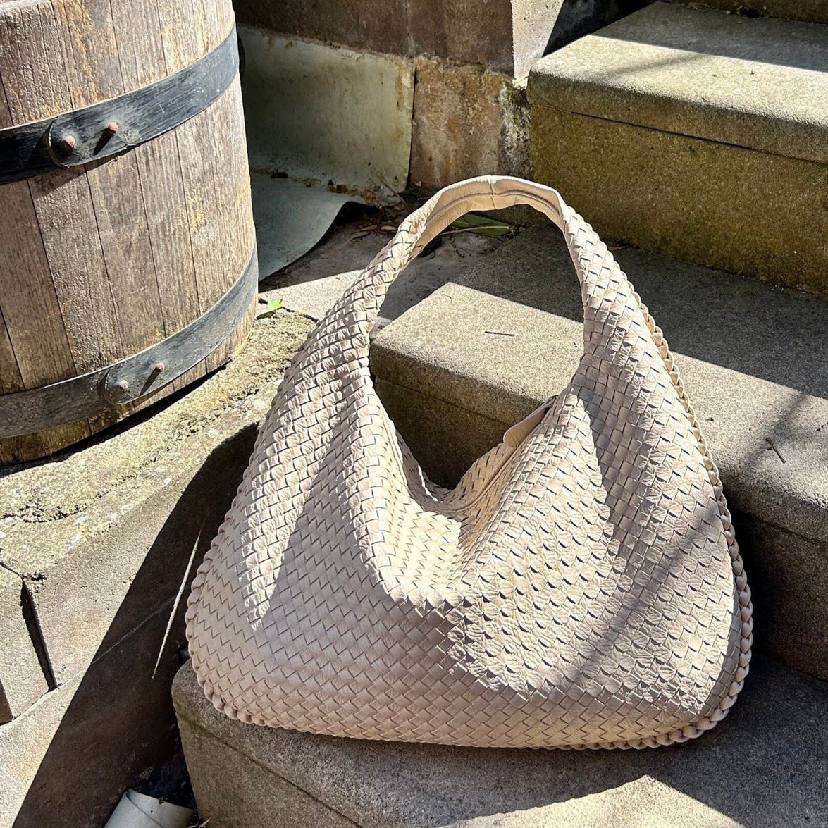 Ivie Shoulder Bag