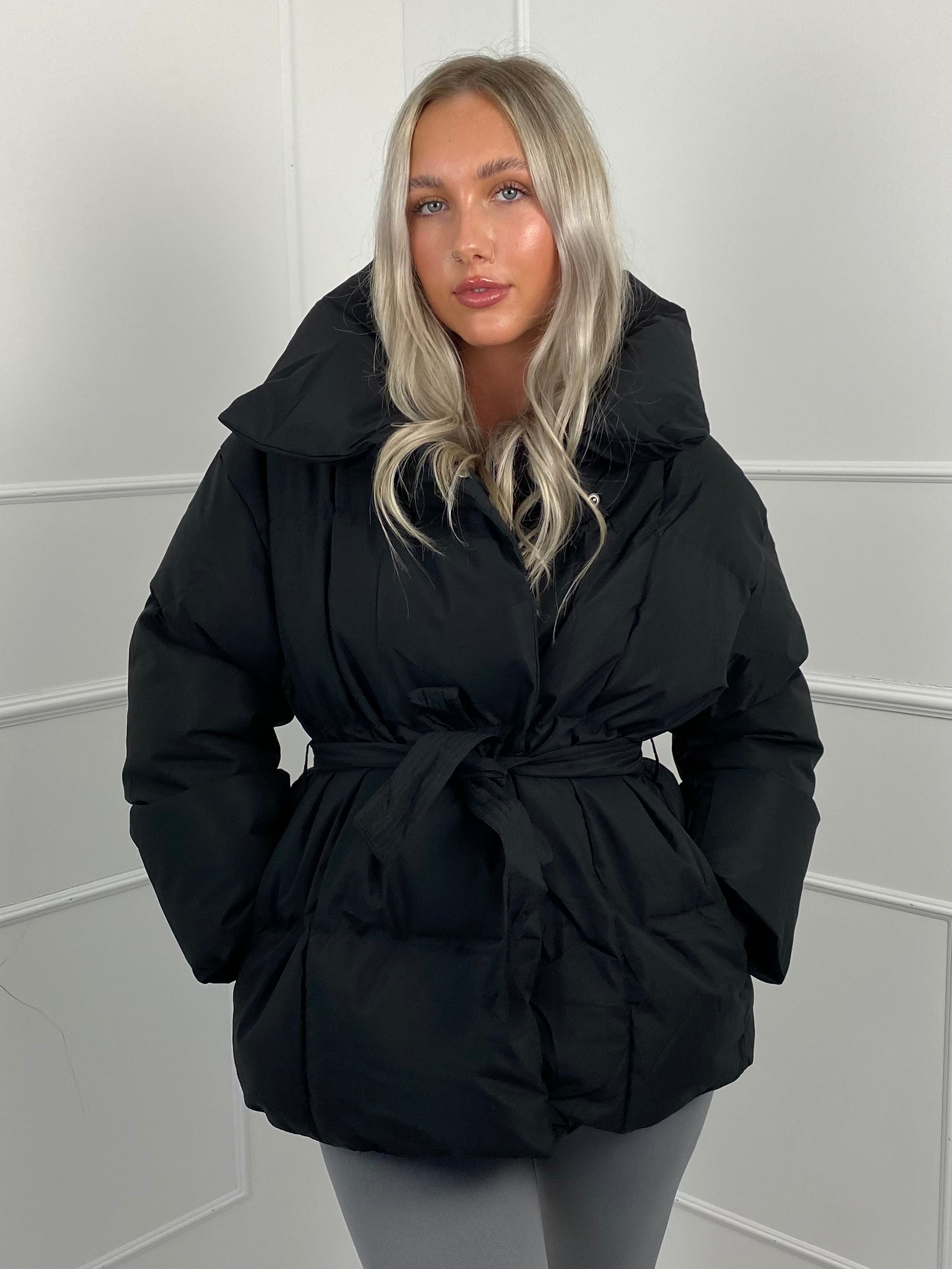 Karly Short Belted Puffer Jacket - Black