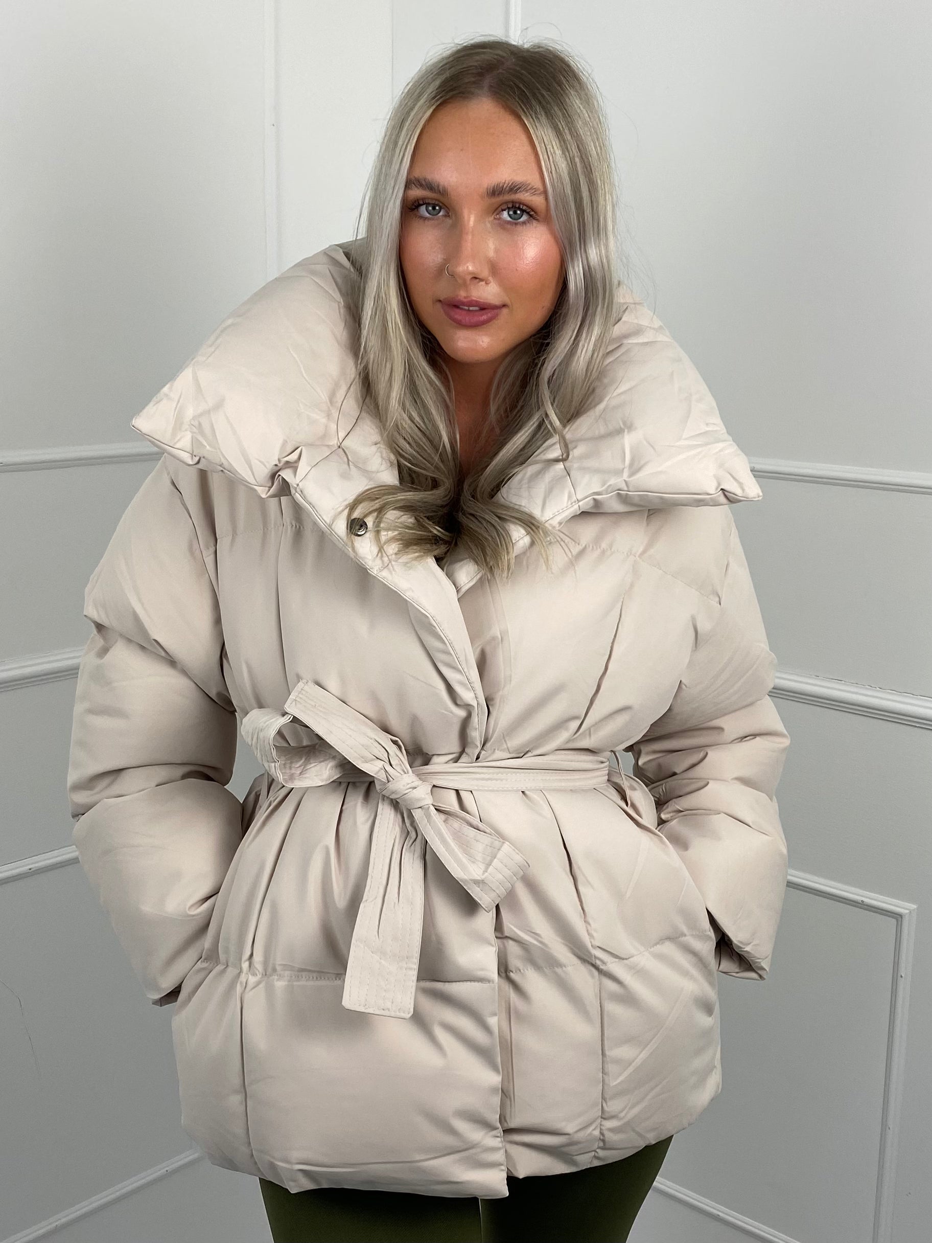 Karly Short Belted Puffer Jacket - Beige