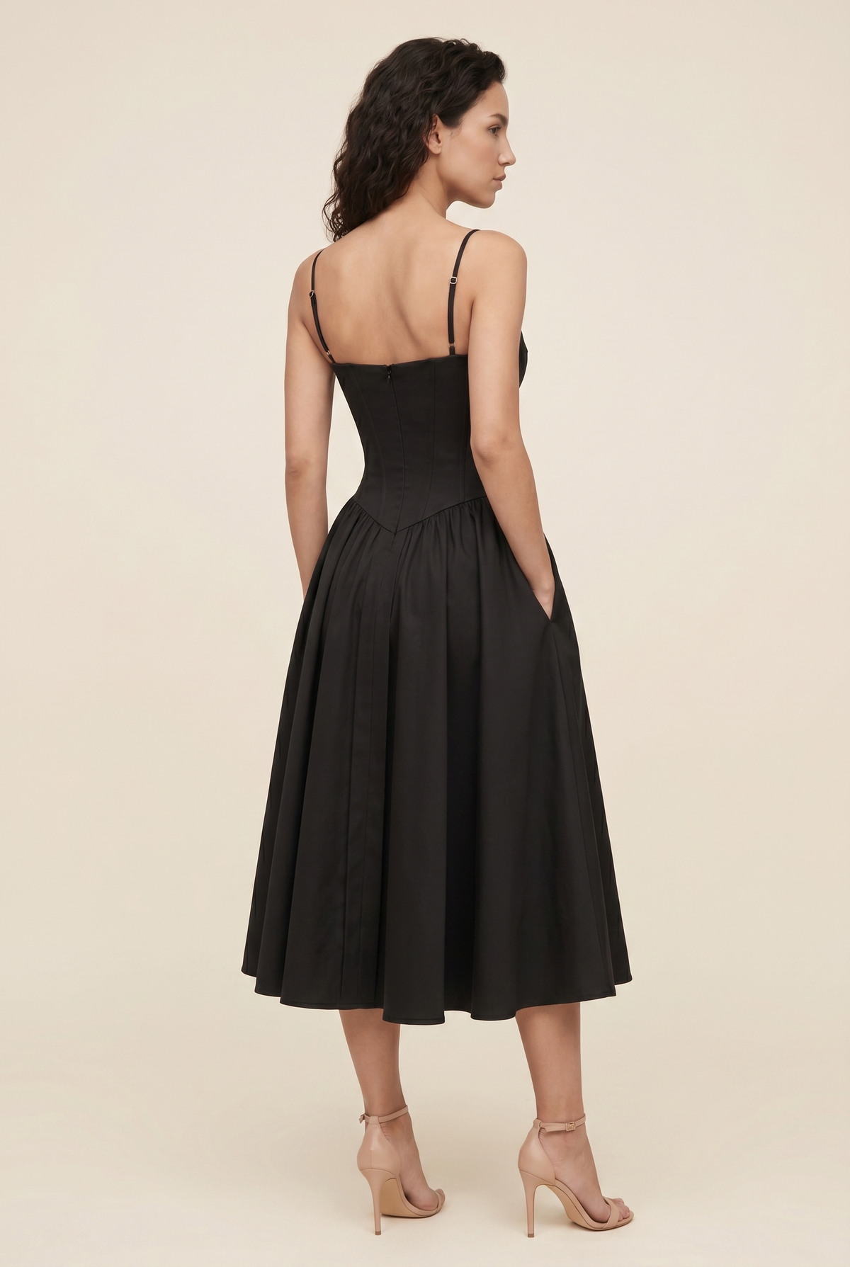 Ailsa Sweetheart Midi Dress - Black