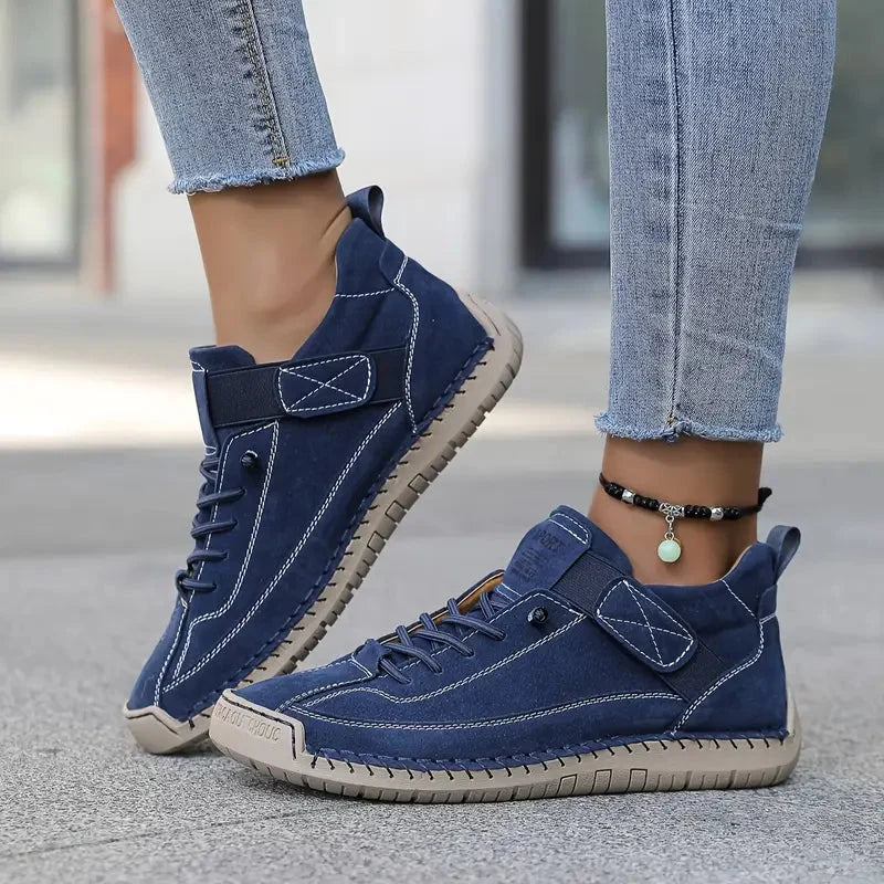 Albertine Mid-Top Sneakers - Blue