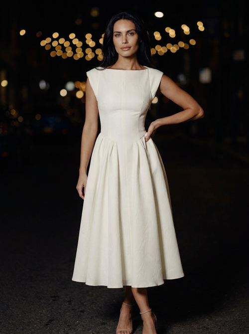 Maelis Cap Sleeve Velvet Midi Dress - Ivory