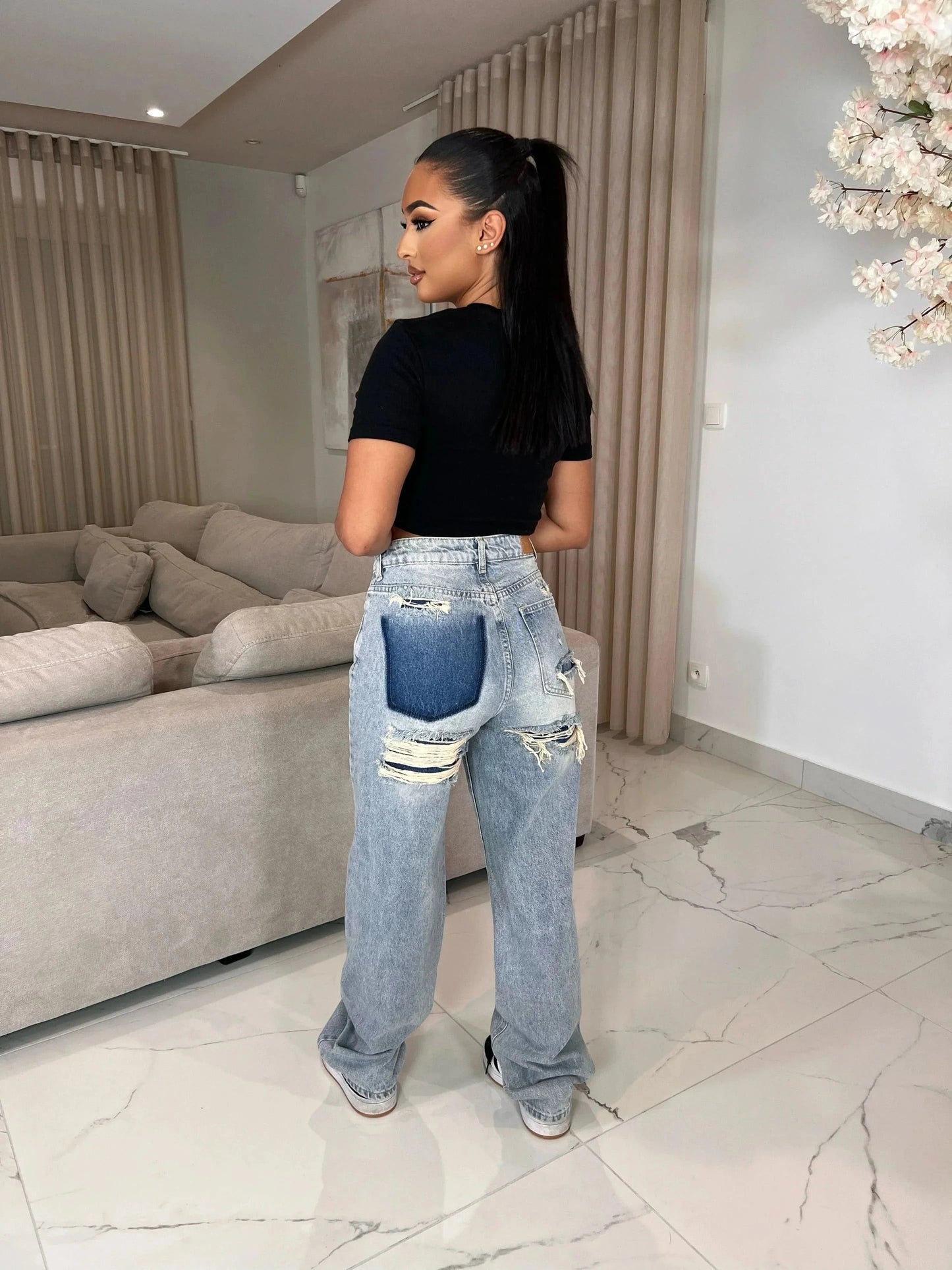 Mila Ripped Jeans