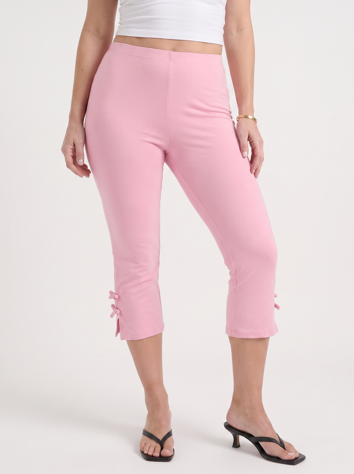 Rosario Bow Detail Capri Pants - Light Pink