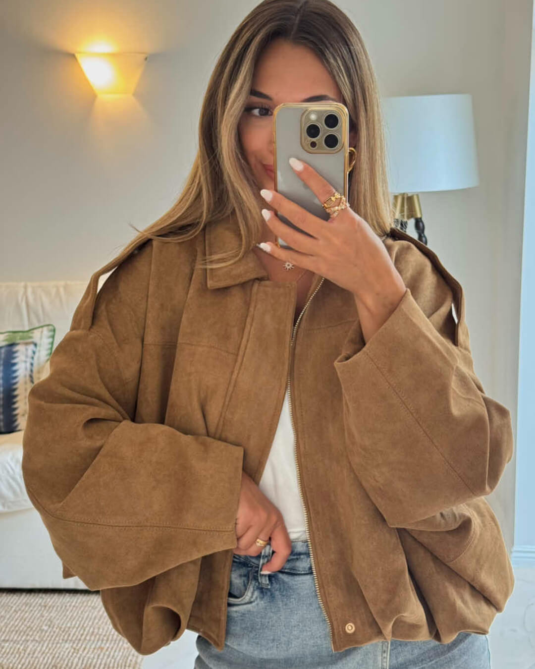 files/seame-lara-suede-bomber-jacket-creme-6837398.jpg